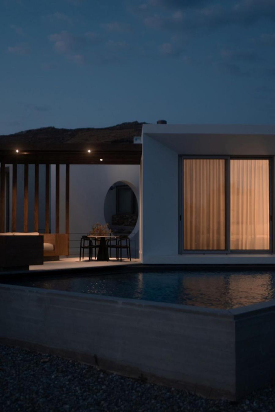 Pnoes Villa Tinos